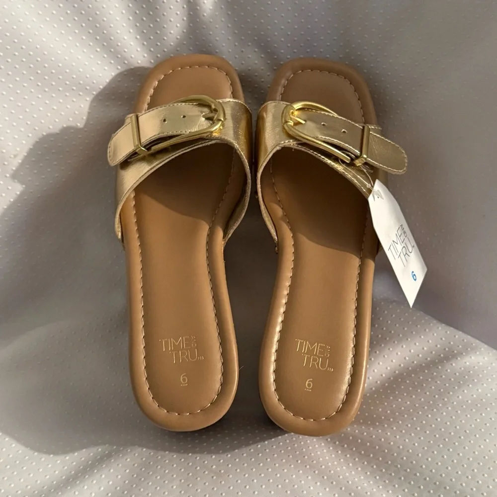 Time and Tru‎ Metallic Gold Wedge Sandals Cork Platform Women’s Size 6 New
